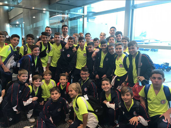 Parte de la delegación en el Aeropuerto.