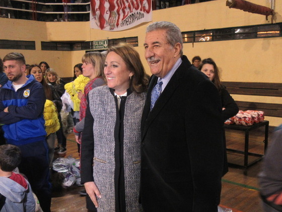 Imagen de Histórico acto en Provincial.