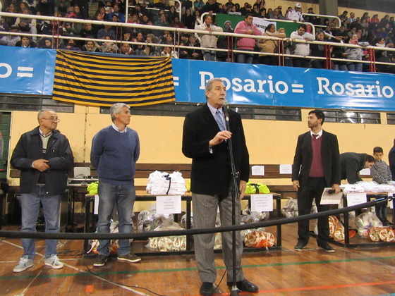 Imagen de Histórico acto en Provincial.