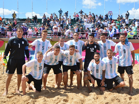 Fútbol playa: Argentina debutó con un triunfo ante Uruguay en la