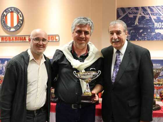 Alianza Sport recibe sus trofeos obtenidos en torneos de 2018