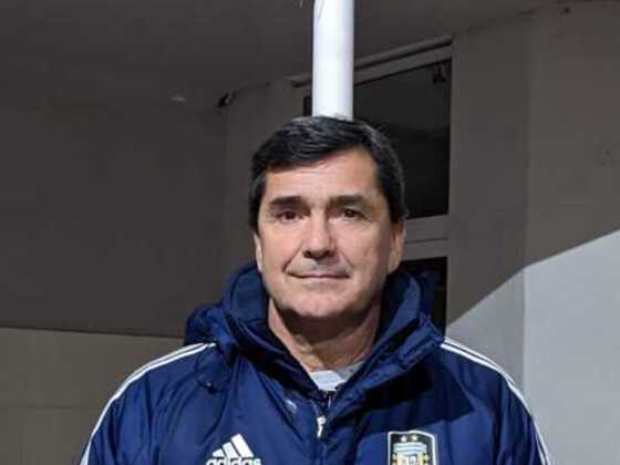 Marcelo Nardone, al frente del futsal de Rosarina.