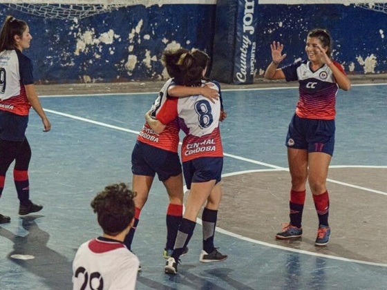 Central C&oacute;rdoba no le pierde pisada a Suderland en el Femenino B.