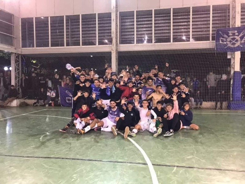 Remeros ganó el duelo de la costa y se metió a la fase final. Fotografía: Remeros.
