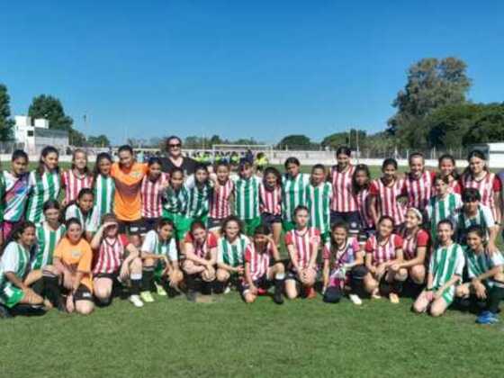 El plantel de la Selección Rosarina Sub-13 que participó del Encuentro Provincial.