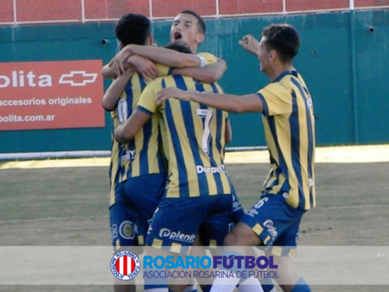 Central gole&oacute; y se meti&oacute; en la final.