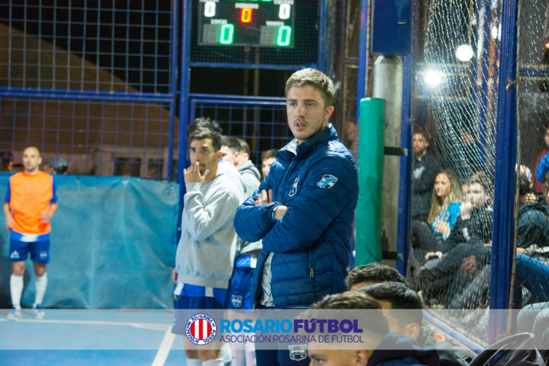 Con Bellingeri al mando, Náutico se quedó con el título de Primera División en 2021. Fotografía gentileza de Agustina Donati (Cuna del Futsal).