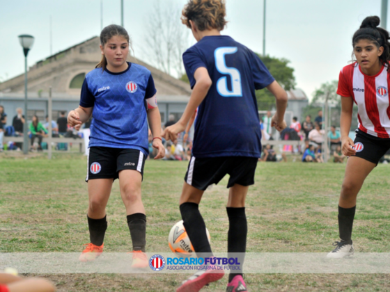 En octubre dos Selecciones Rosarinas participaron del Encuentro Provincial Sub-12 de f&uacute;tbol femenino.