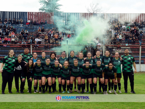 Este a&ntilde;o Mercadito jug&oacute; la final de la Copa Vanina Correa, salieron campeonas del Femenino A y buscar&aacute;n cerrar el 2023 con otra alegr&iacute;a.
