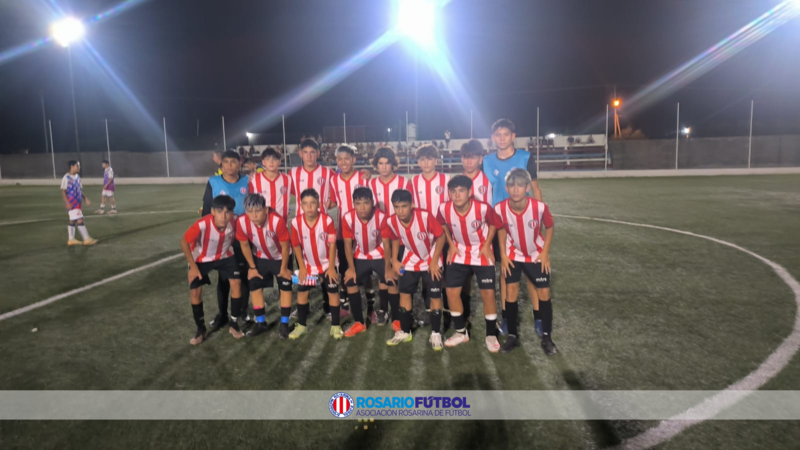 El plantel previo a disputar el último encuentro del Torneo Nacional 2023.