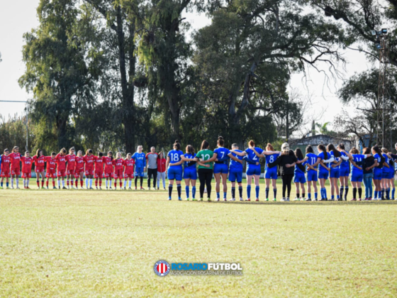 Durante el encuentro ante Provincial se realizó un sentido minuto de silencio.