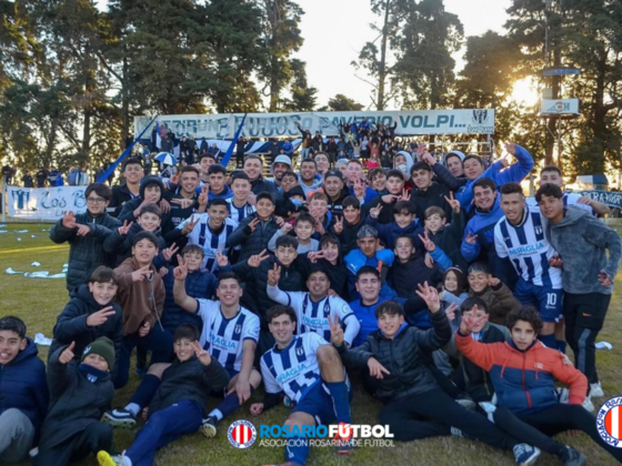 Sportivo gan&oacute; el cl&aacute;sico alvarense por 2-1.