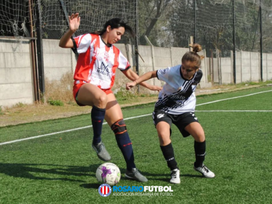 Tel&eacute;fonos derrot&oacute; a R&iacute;o Negro y asegur&oacute; su lugar en Copa de Oro. Gentileza ph.sanchez_.