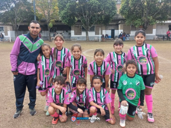 La Sub-10 finaliz&oacute; la primera fase de su torneo.