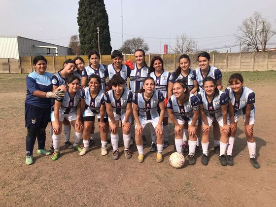 El equipo el día de la victoria frente Olympia.