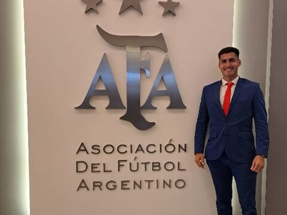 Ayala viene de una familia muy ligada al arbitraje.
