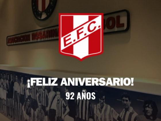 Frente a la Plaza Buratovich se encuentra este hist&oacute;rico club rosarino.
