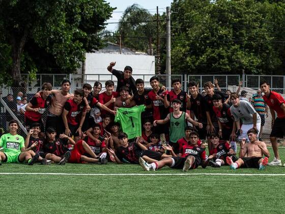 La 8va divisi&oacute;n leprosa campeona de su categor&iacute;a.